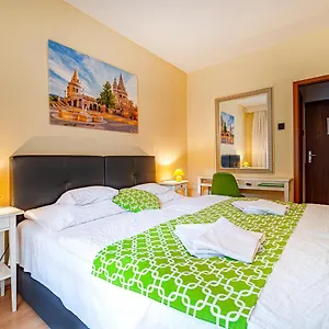 Bobbio Hotell