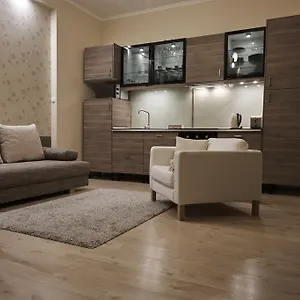 Appartamento Károlyi Garden | Hostaid, Budapest