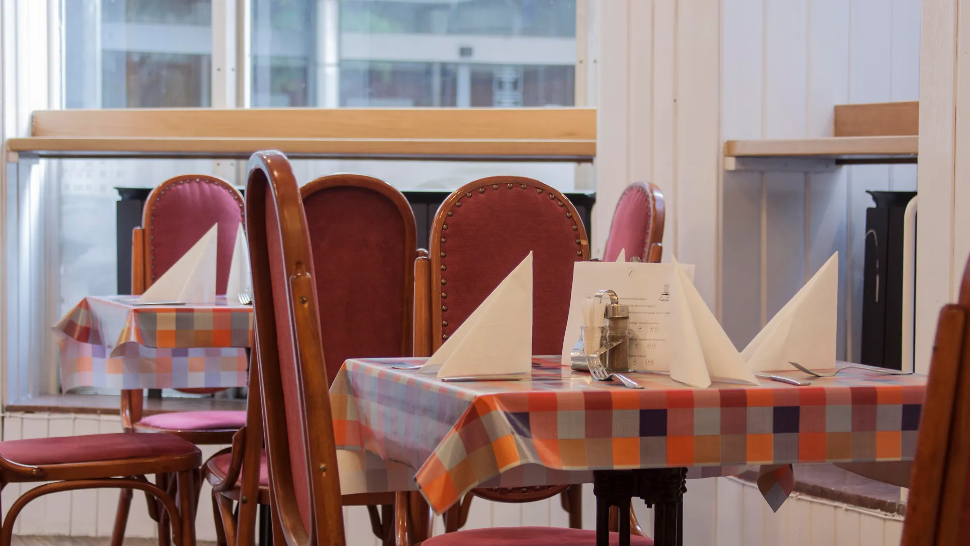 Pilvax Hotel Budapeste 3*,  Hungria