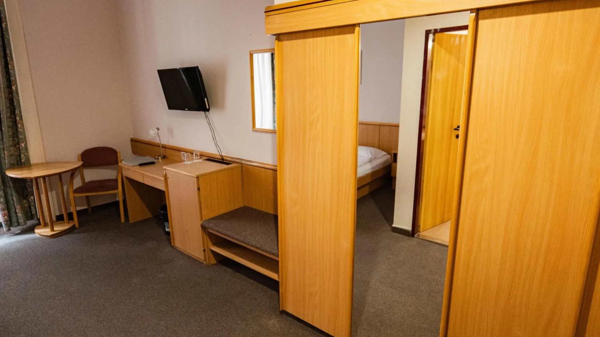 Pilvax Hotel Budapeste 3*,