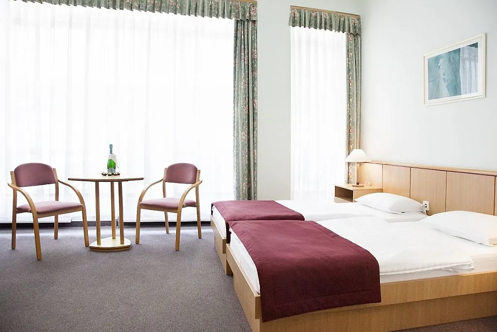 ***  Pilvax Hotel Будапешт Венгрия
